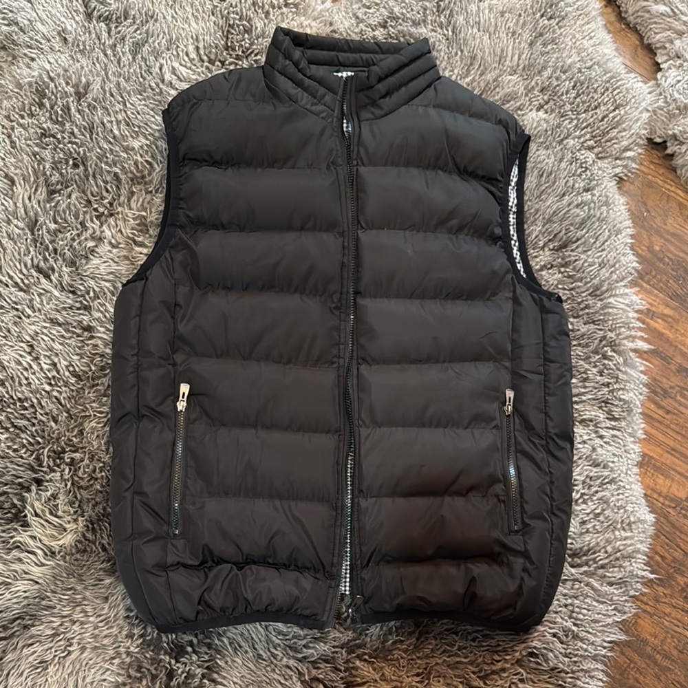 Men's Black Puffer Vest